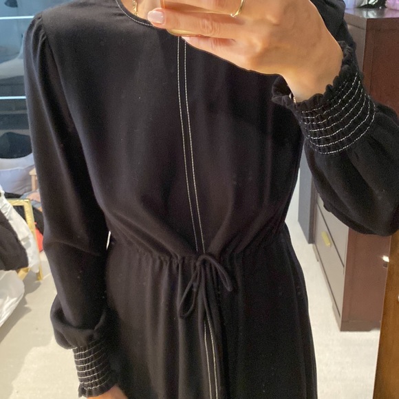 Zara Dresses & Skirts - Zara long sleeved tie waist viscose dress